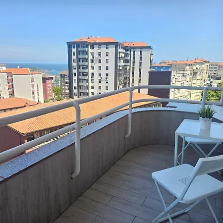 Preciosas Vistas Con Garaje Privado * Santender